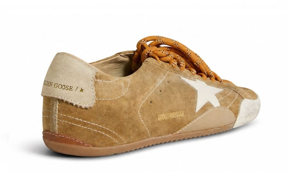 Женские кеды Golden Goose True-Star in Tobacco-Colored Suede With White Star and Platinum Heel Tab