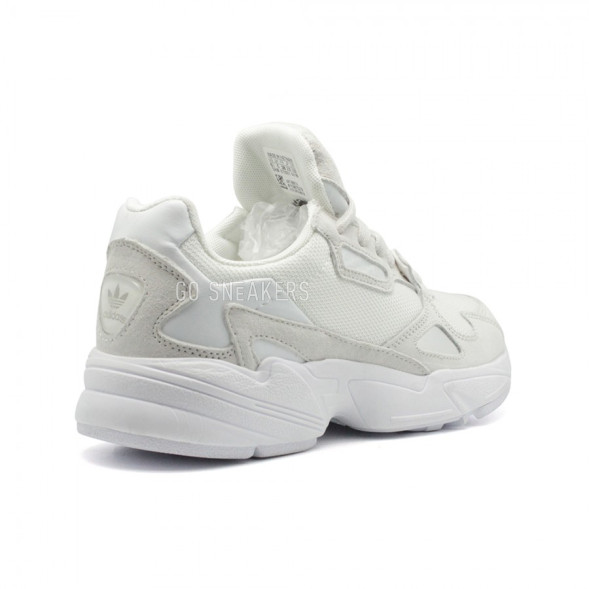 Женские кроссовки Adidas Falcon White
