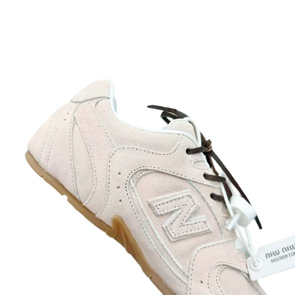 Женские кроссовки Miu Miu x New Balance 530 Suede Light Pink