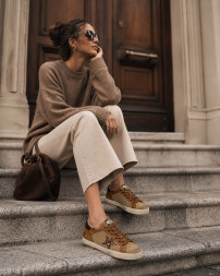Golden Goose Super-Star in Beige and Brown Suede Wth Brown Glitter Star