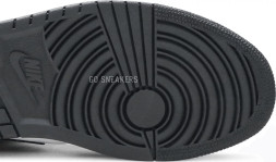 Nike Air Jordan 1 Mid 'Chicago Black Toe'