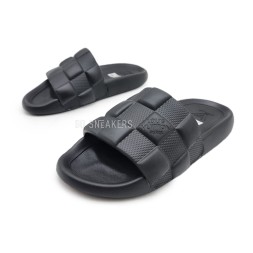Louis Vuitton Flip-flops Black