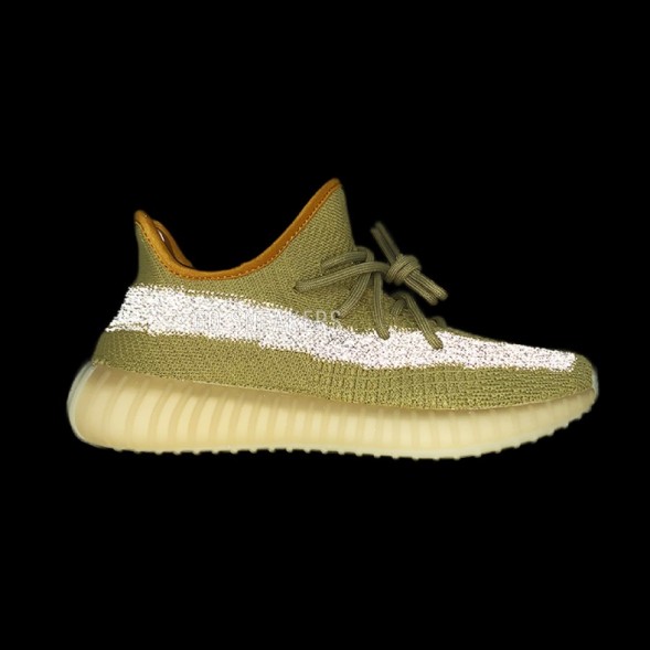 Унисекс кроссовки Adidas YEEZY Boost 350 V2 MARSH